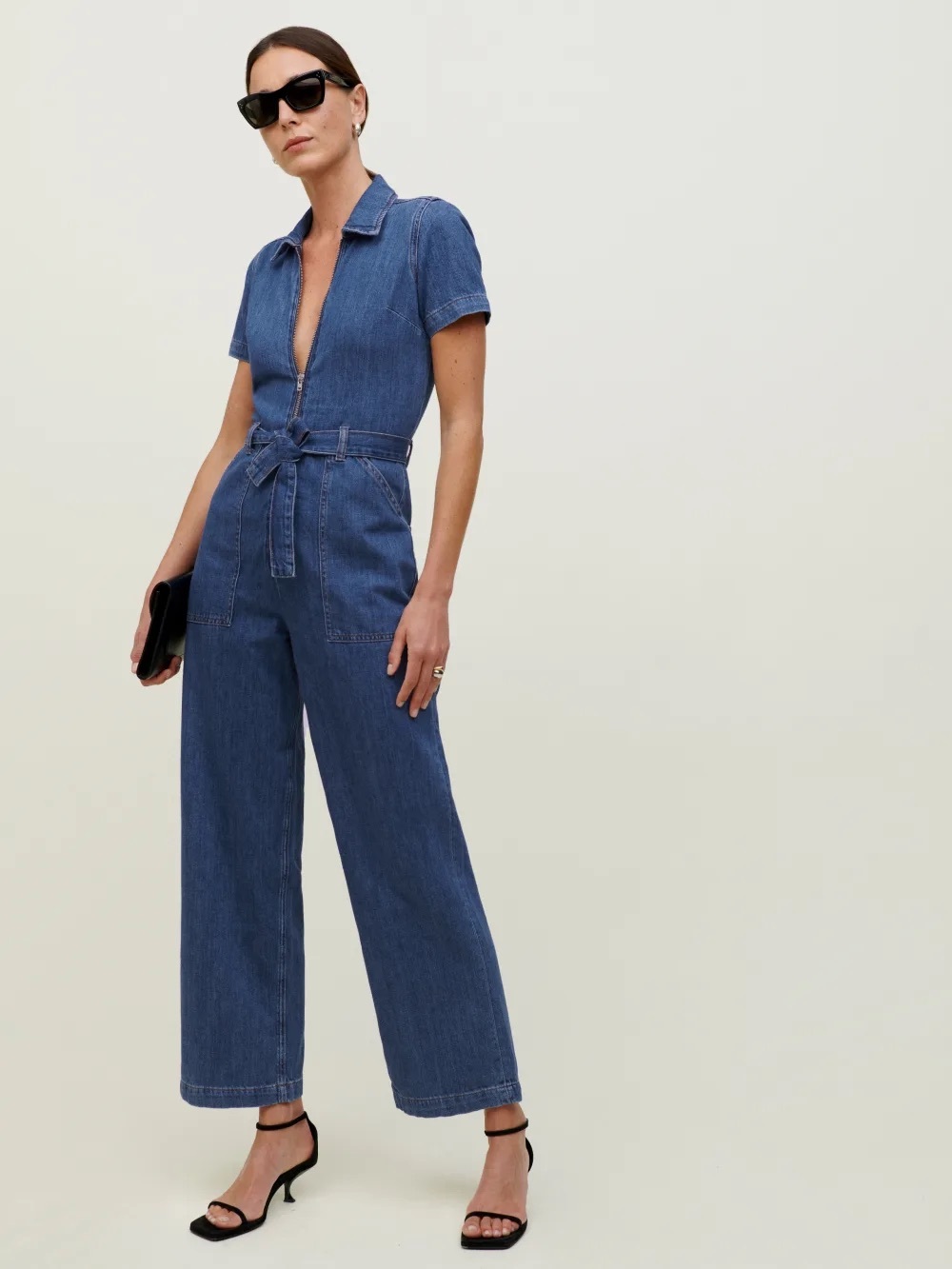 Reformation Cassidy Jumpsuit in Denim Blue Wide leg 10 belt - Picture 2 of 10